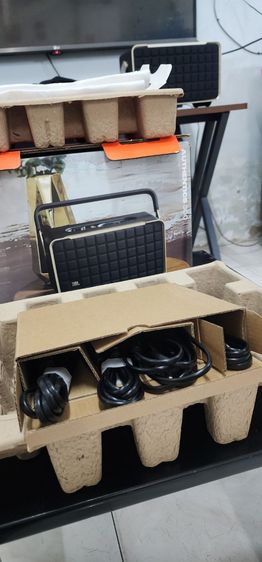 JBL suthentics 300 รูปที่ 2