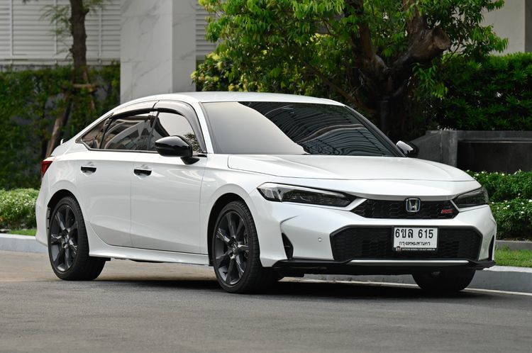 Honda Civic 2025 2.0 eHEV RS Sedan ไฮบริด ไม่ติดแก๊ส เกียร์อัตโนมัติ ขาว รูปที่ 2