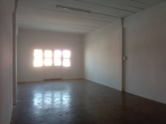 ให้เช่า-ขายตึกในมหาชัยเมืองใหม่1คูหา3ชั้นมีดาดฟ้า รูปที่ 2