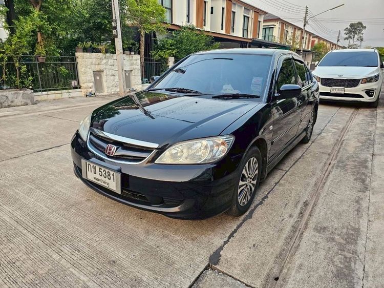 Honda Civic 2005 1.8 E i-VTEC Sedan เบนซิน ไม่ติดแก๊ส เกียร์ธรรมดา ดำ รูปที่ 3