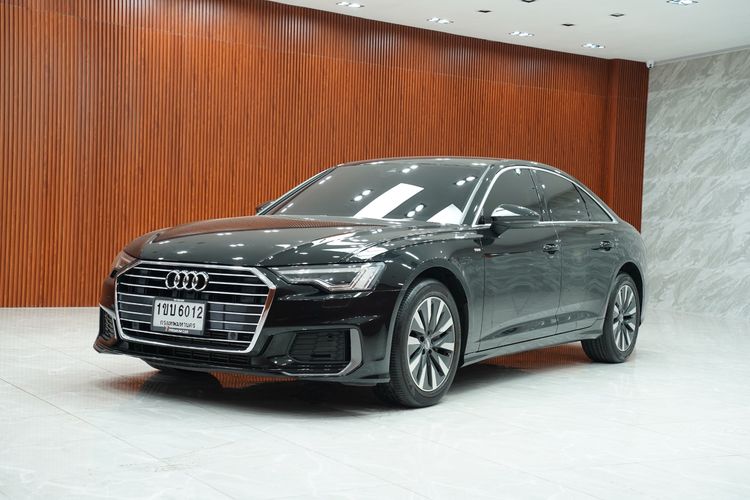 Audi Audi A6  2021 2.0 Sedan เบนซิน เกียร์อัตโนมัติ ดำ รูปที่ 3