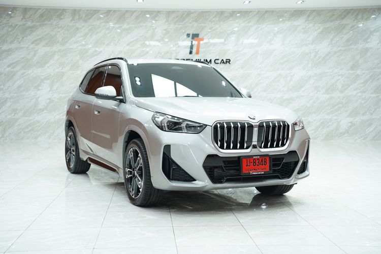 รถ BMW X1 2.0 sDrive20i M Sport สี เทา