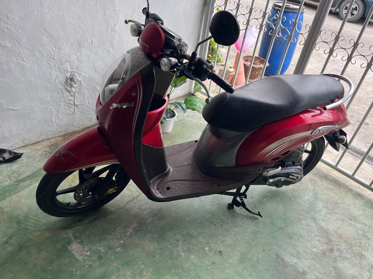 Honda scoopy i รูปที่ 2