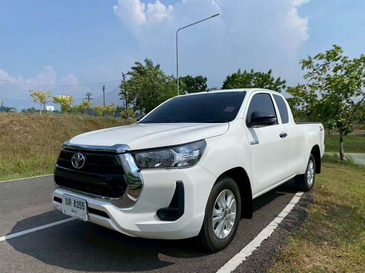 รถ Toyota Hilux Revo 2.4 Z Edition Entry สี ขาว