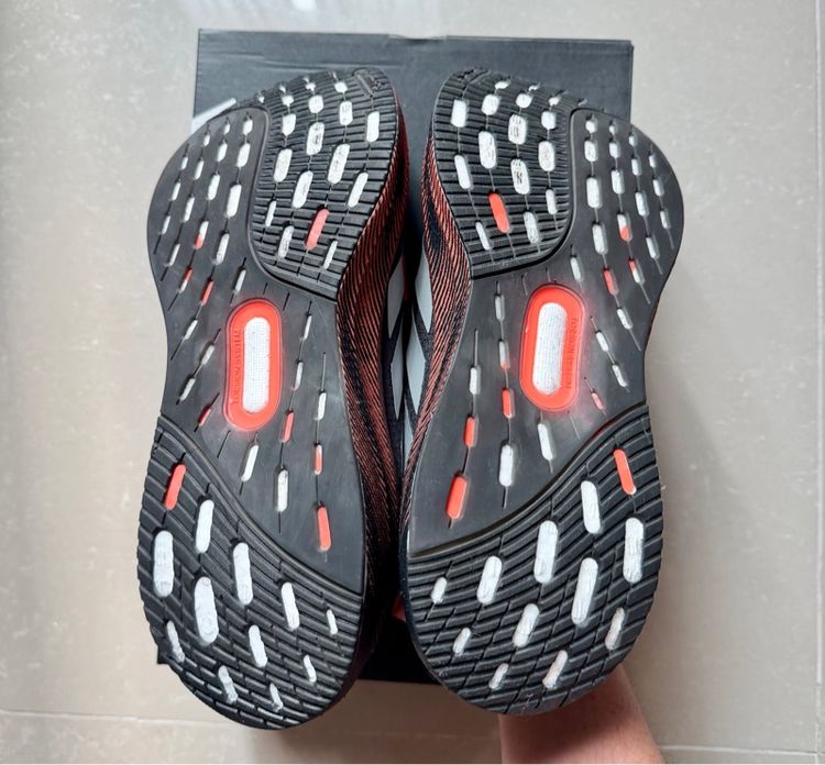 ขายรองเท้า adidas Ultraboost 5X รูปที่ 6