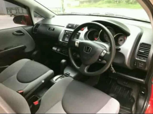 Honda Jazz 2005 1.5 E i-DSi เบนซิน เกียร์อัตโนมัติ แดง รูปที่ 4