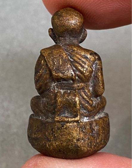 หล่อเก่าหลวงปู่ทวด เนื้อโลหะ 3 องค์ รูปที่ 14