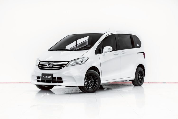 Honda Freed 2014 1.5 EL Utility-car เบนซิน ไม่ติดแก๊ส เกียร์อัตโนมัติ ขาว