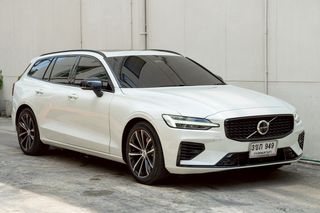 Volvo V60 Recharge Plus Dark T8 Plug-in Hybrid yr.2022 ไมล์2X,XXX KM มือเดียว