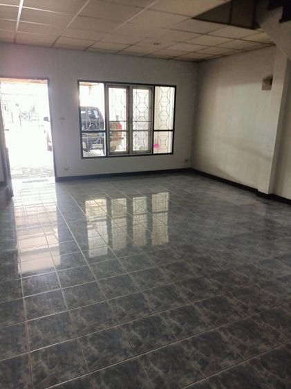 บ้านทาวเฮ้าส์ 2 ชั้น หมู่บ้านเจ้าพระยา8 