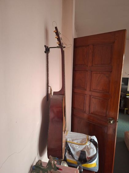 กีต้าร์โปร่ง yamaha FG300A ขายถูกคับ