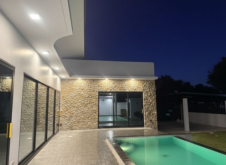 อื่นๆ มีบางส่วน FOR SALE Modern Tropical Pool Villas  Koh Samui, Thailand Under Construction  Site Visit Available รูปที่ 4