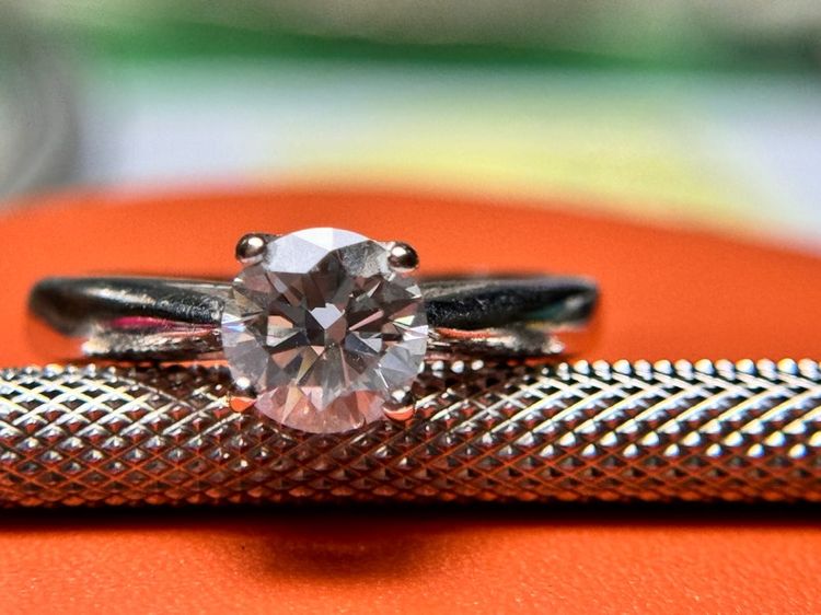 แหวนเพชร