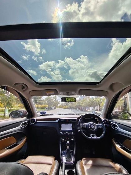 MG ZS 2020 1.5X+ Sunroof เบนซิน ไม่ติดแก๊ส เกียร์อัตโนมัติ ดำ รูปที่ 2
