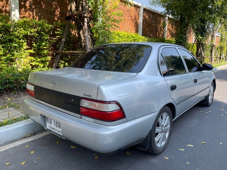 Toyota Corolla 1993 1.3 GLi Sedan เบนซิน LPG เกียร์ธรรมดา บรอนซ์เงิน รูปที่ 2