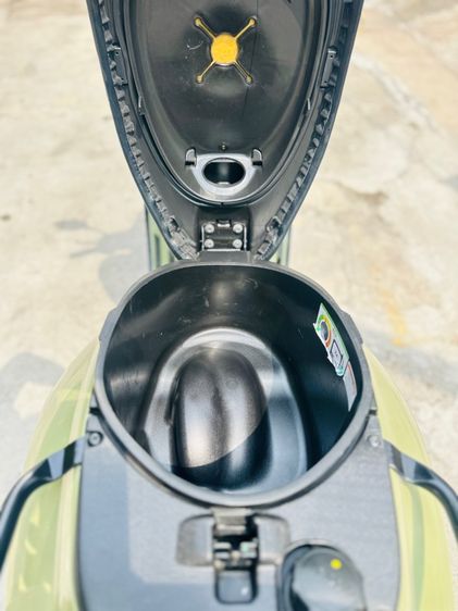 2023 Vespa Sprint150 iget abs รับแลกเทิน เล่มชุดโอนครบ รูปที่ 12