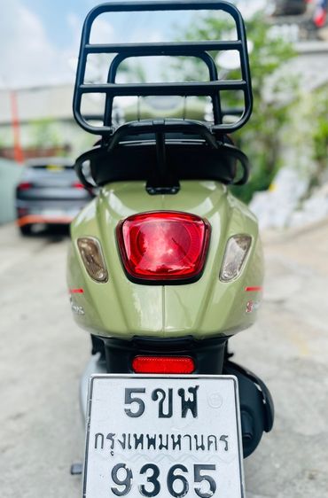 2023 Vespa Sprint150 iget abs รับแลกเทิน เล่มชุดโอนครบ รูปที่ 4