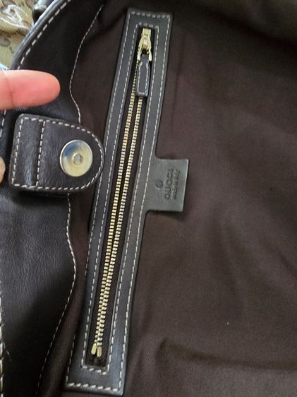 กระเป๋าถือ Gucci  GG Crytal tole มือสองสภาพดี รูปที่ 5