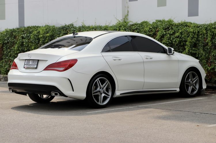 Mercedes-Benz CLA-Class 2014 CLA250 AMG Sedan เบนซิน ไม่ติดแก๊ส เกียร์อัตโนมัติ ขาว รูปที่ 4