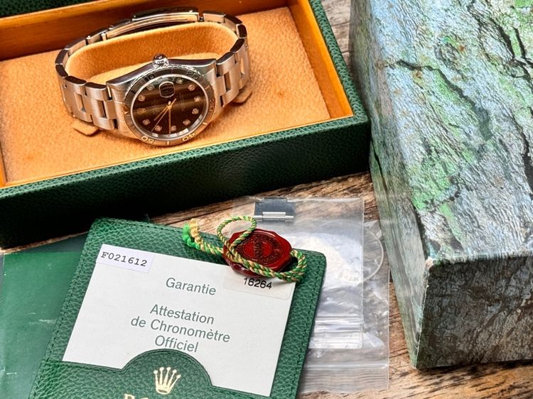 rolex Datejust กล่องใบ เพชรดำ