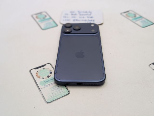 ขาย เทิร์น iPhone 17 Pro Max 256 Blue ศูนย์ไทย สภาพสวย อุปกรณ์ครบยกกล่อง ประกันยาว 8 เดือน สุขภาพแบต 100 เพียง 40,990 บาท ครับ  รูปที่ 8