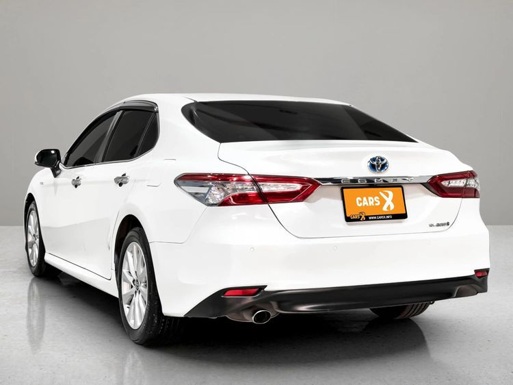 Toyota Camry 2021 2.5 Hybrid Premium Sedan ไฮบริด ไม่ติดแก๊ส เกียร์อัตโนมัติ ขาว รูปที่ 4