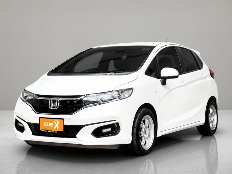 รถ Honda Jazz 1.5 V สี ขาว