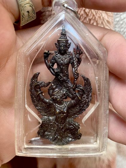 พระนารายณ์ทรงครุฑ หลวงพ่อผาด วัดไร่