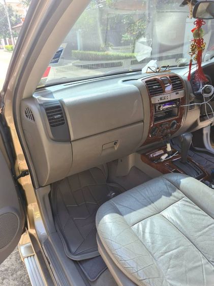 Isuzu Adventure 2024 รุ่นย่อยอื่นๆ Van ดีเซล เกียร์อัตโนมัติ บรอนซ์ทอง รูปที่ 4