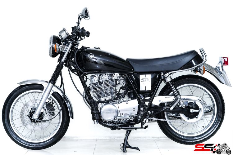 YAMAHA SR400 สีดำ ปี2021 วิ่งน้อย 681 km ไมล์แท้ มือเดียว รถสวยมากสภาพป้ายแดงไร้ริ้วรอย รูปที่ 7