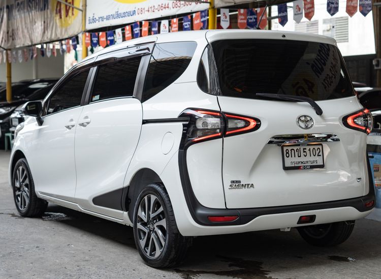 Toyota Sienta 2019 1.5 V Utility-car เบนซิน ไม่ติดแก๊ส เกียร์อัตโนมัติ ขาว รูปที่ 3