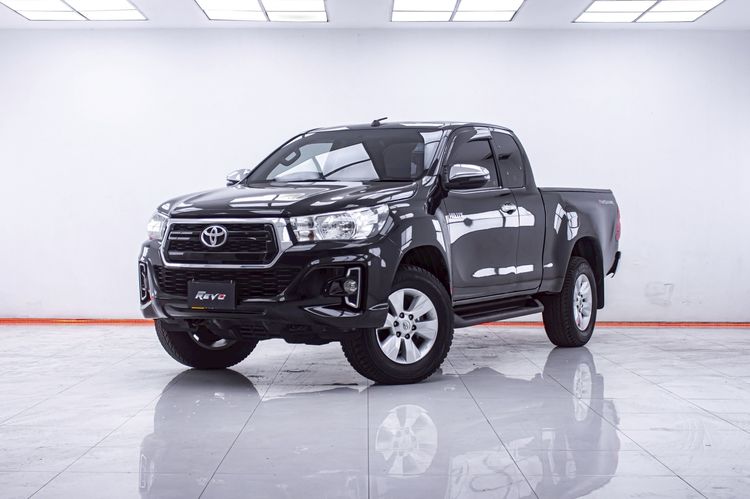 รถ Toyota Hilux Revo 2.4 E Prerunner สี ดำ