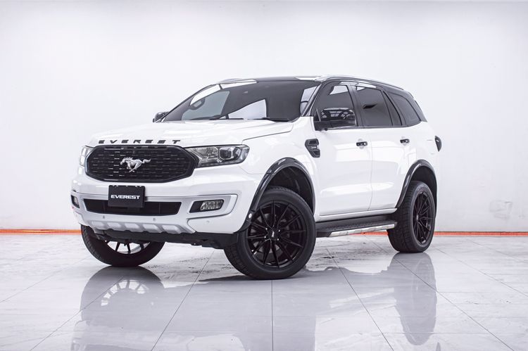 รถ Ford Everest 2.0 Bi-Turbo Titanium+ 4WD สี ขาว
