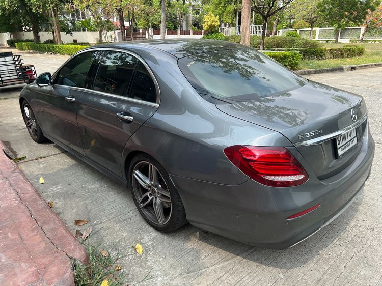 Mercedes-Benz E-Class 2018 E300e Sedan ปลั๊กอินไฮบริด (PHEV) ไม่ติดแก๊ส เกียร์อัตโนมัติ เทา รูปที่ 3