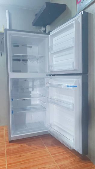 ตู้เย็น2ประตู6.4คิวTOSHIBA
สีดำ(อมเทา)-Dark Silver
 รูปที่ 5