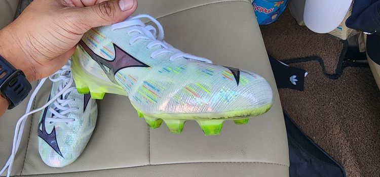 รองเท้าฟุตบอล MIZUNO รูปที่ 2