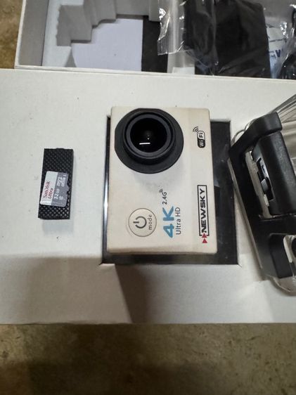 ขายกล้องแอ็คชั่นใช้เค้กกันน้ำได้ ใช้งานได้ปกติอุปกรณ์ครบชุดพร้อมเมม 32 มีตำหนิหน้าจอนิดหน่อย รูปที่ 4