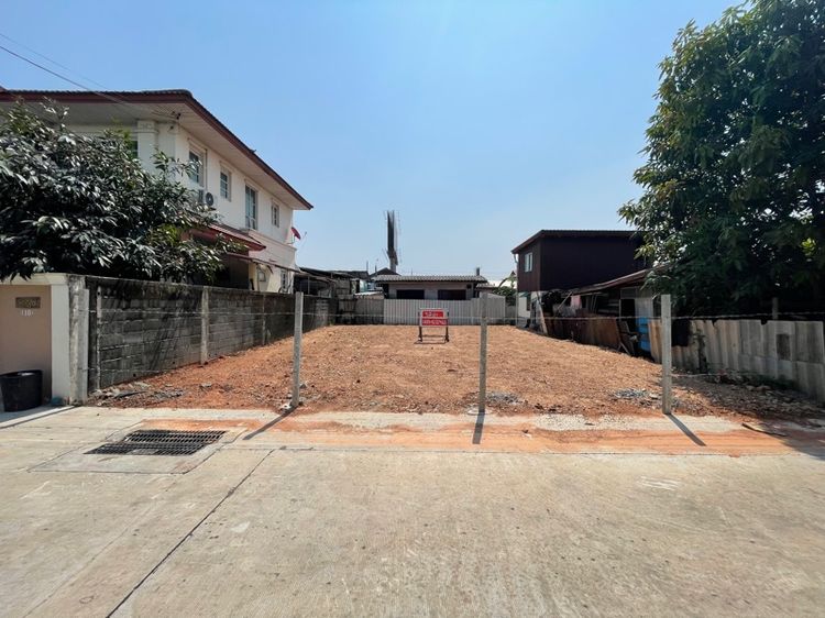 ไม่ใช่ ให้เช่าที่ดินถมแล้ว 50 ตรว. พัฒนาชนบท 3 (ซอยมณี 2) ทำเลดี รูปที่ 2