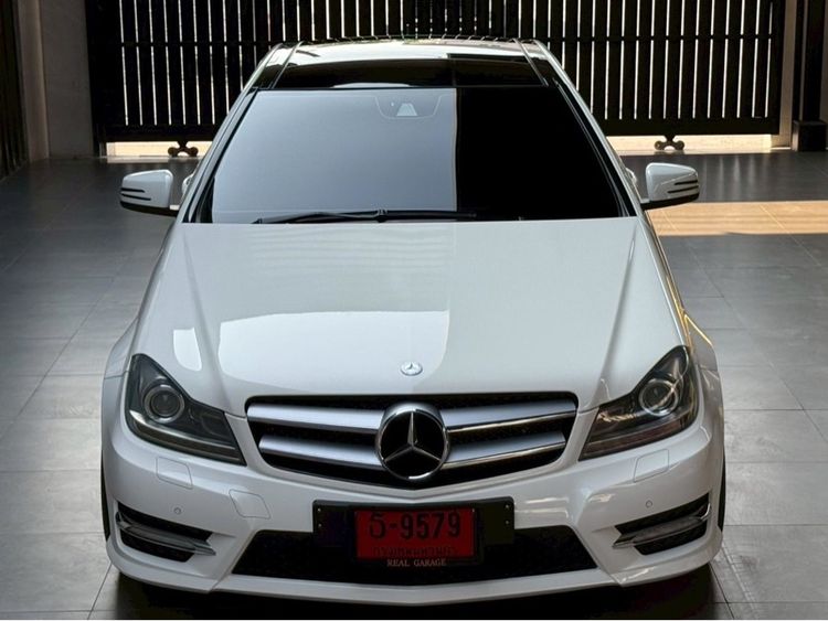 Mercedes-Benz C-Class 2011 C180 AMG Sedan เบนซิน ไม่ติดแก๊ส เกียร์อัตโนมัติ ขาว รูปที่ 2