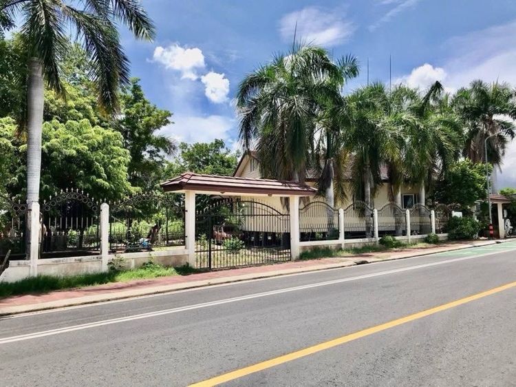 ที่ดินห้วยใหญ่ 317 ตรว.ใกล้เขาชีจรรพร้อมสิ่งปลูกสร้าง ติดถนนหลักหน้ากว้าง 52ม. เจ้าของขายเอง