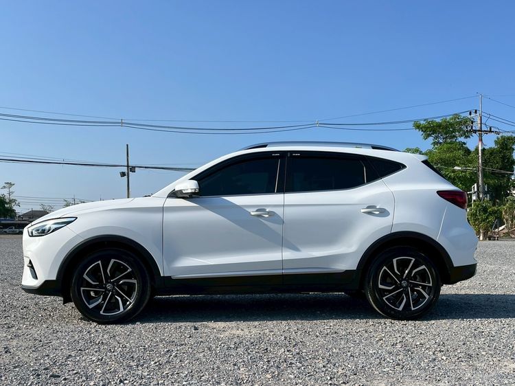 MG ZS 2022 1.5 V Sunroof Sedan เบนซิน ไม่ติดแก๊ส เกียร์อัตโนมัติ ขาว รูปที่ 4