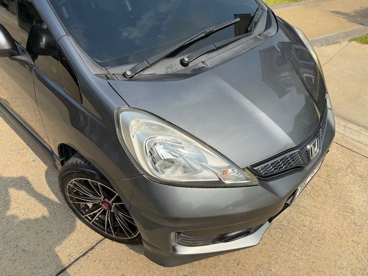 Honda Jazz 2012 1.5 SV i-VTEC Sedan เบนซิน ไม่ติดแก๊ส เกียร์อัตโนมัติ เทา รูปที่ 2