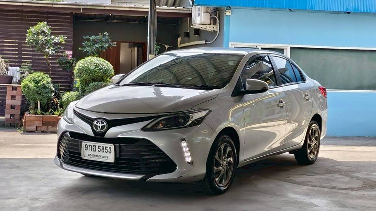 Toyota Vios 2021 1.5 Mid Sedan เบนซิน ไม่ติดแก๊ส เกียร์อัตโนมัติ บรอนซ์เงิน รูปที่ 2