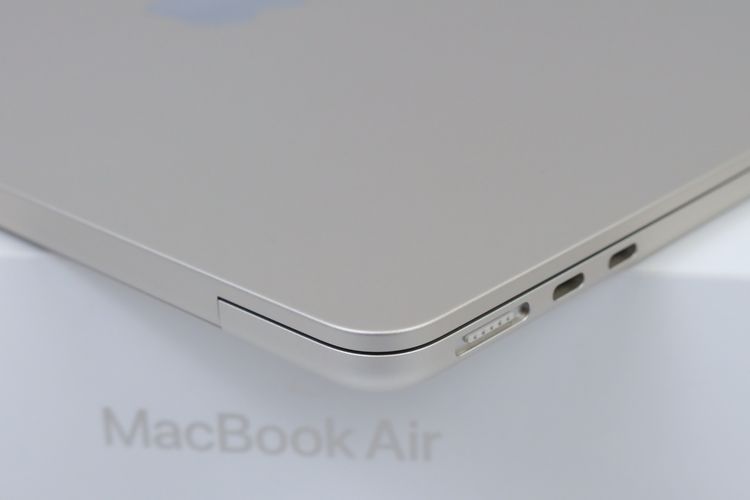 MacBook Air M3 13" 8.256GB  รูปที่ 11