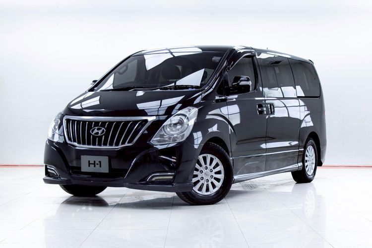 รถ Hyundai H-1  2.5 Elite สี ดำ