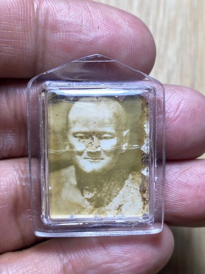 ภาพถ่ายหน้าโบสถ์ หลวงปู่เอี่ยม