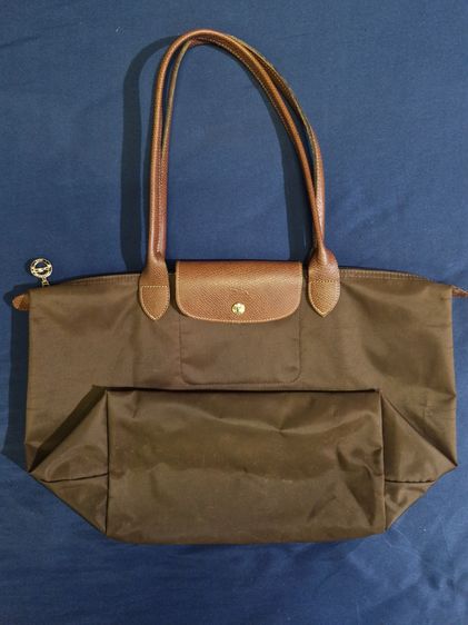 กระเป๋าสะพาย longchamp size m