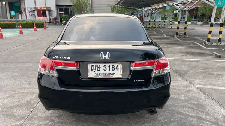 Honda Accord 2011 2.0 EL Sedan เบนซิน ไม่ติดแก๊ส เกียร์อัตโนมัติ ดำ รูปที่ 4