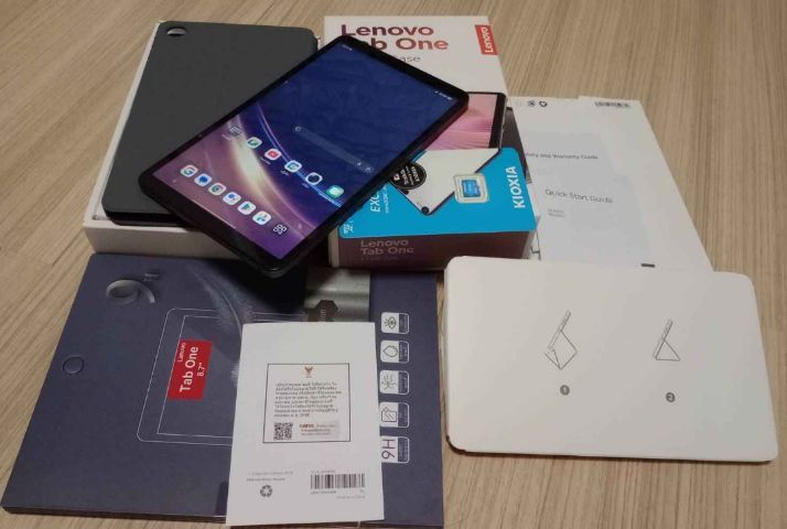 128 GB ขาย Lenovo tab one 