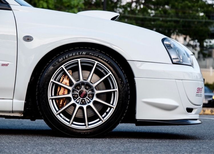 Subaru Impreza 2006 2.0 WRX 4WD Sedan เบนซิน ไม่ติดแก๊ส เกียร์ธรรมดา ขาว รูปที่ 4